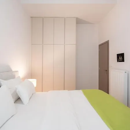 2br 5' From Filopappou * Athens