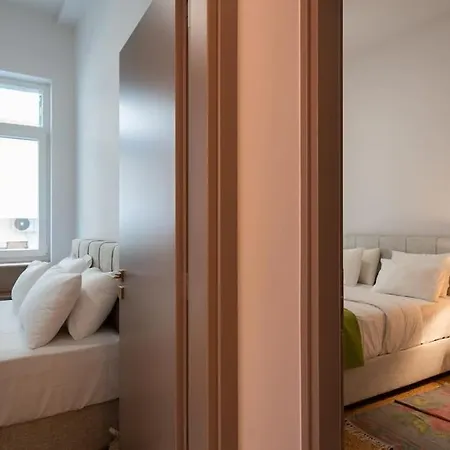 2br 5' From Filopappou * Athens